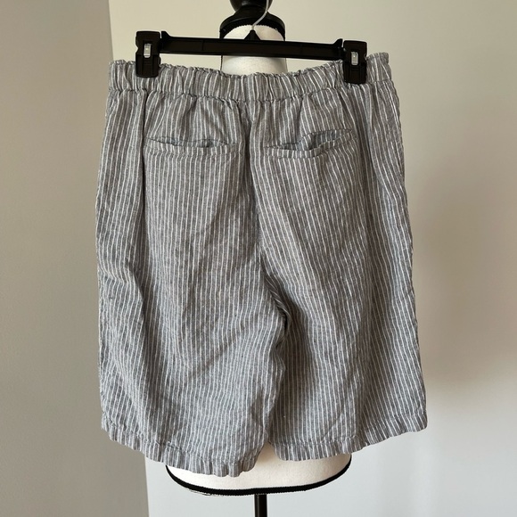 Chico’s size 0.5 women’s 6 100% linen shorts with drawstring - Picture 3 of 16